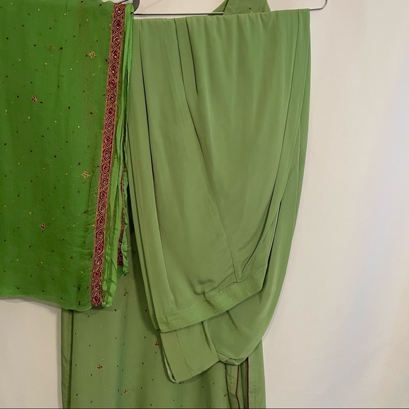 Lime Green Salwar Kameez Indian 3-Piece Set – Size 44 - Picture 5 of 10